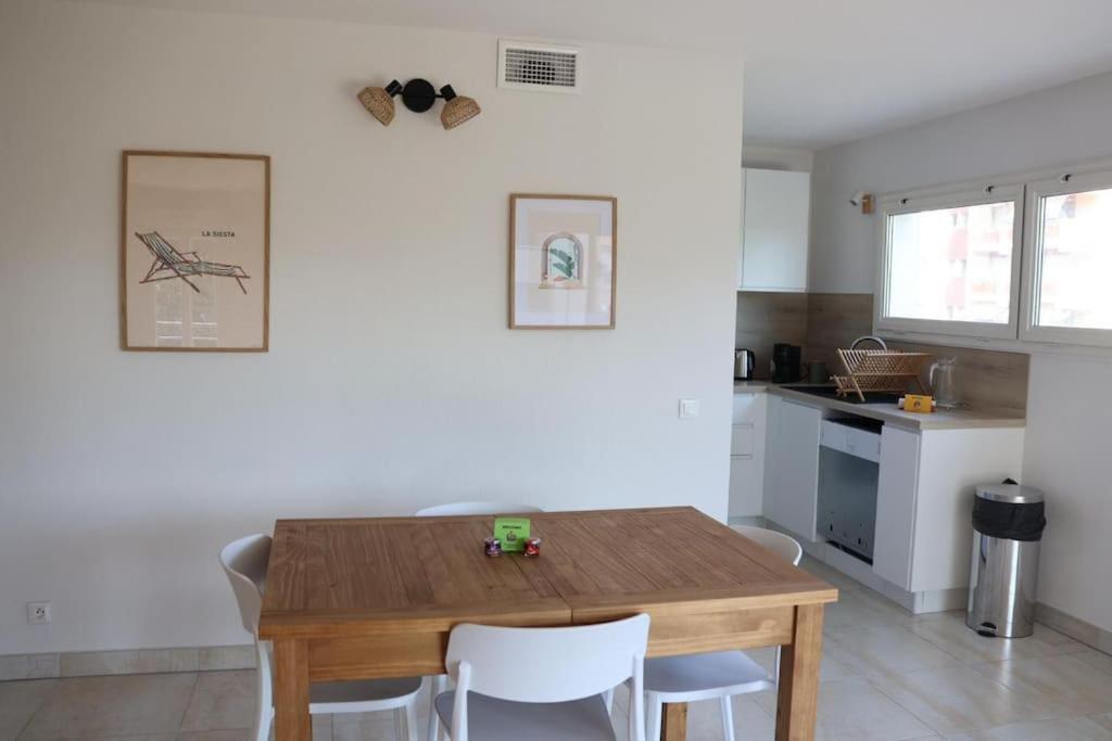 Suberbe Appartement Climatise Avec Terrasse Saint-Raphaël Buitenkant foto